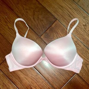 Victoria’s Secret Pale Pink Very Sexy 34D EUC
